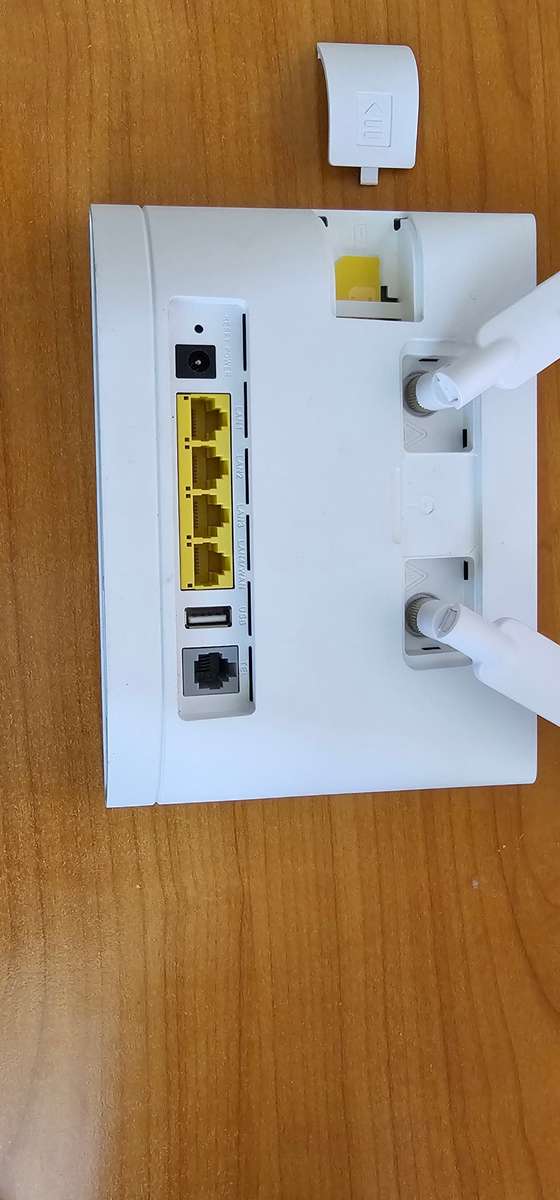 Huawei 4G wifi router