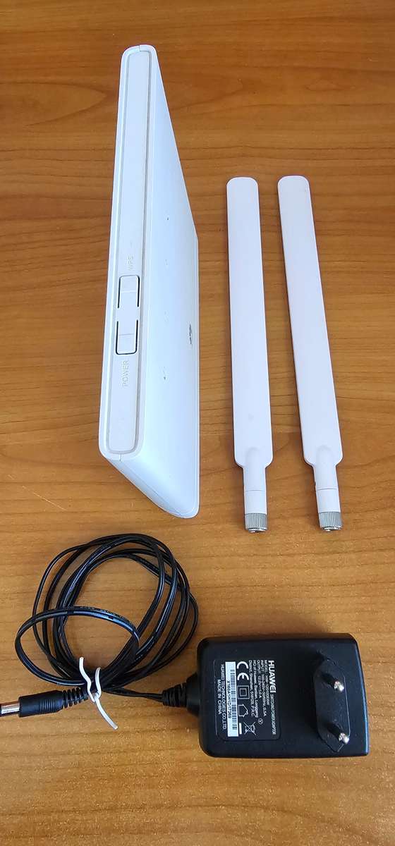 Huawei 4G wifi router