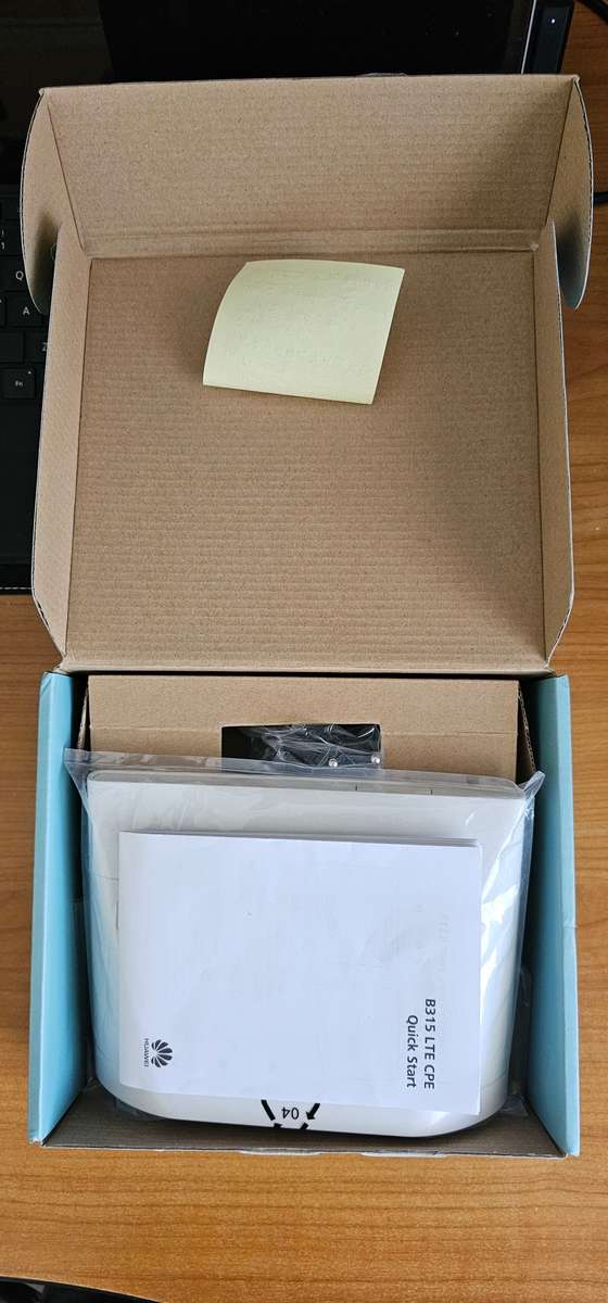 Huawei 4G wifi router