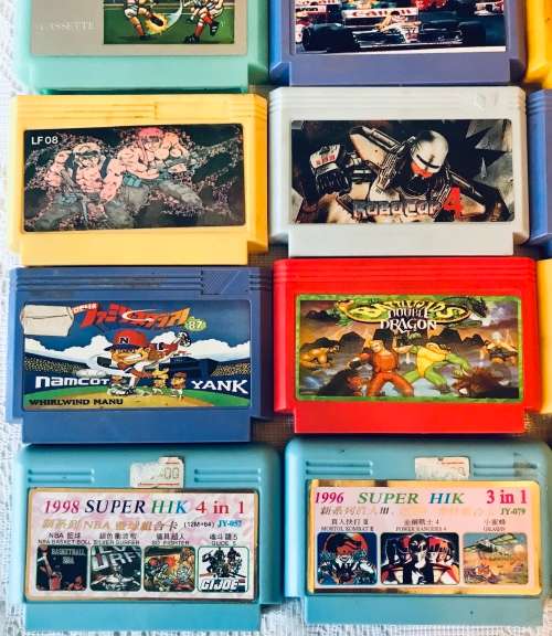 Lot of old TV game cartridges
