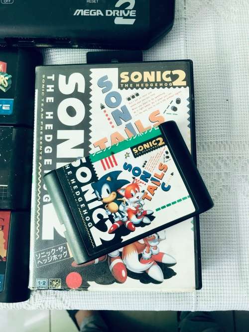 Sega Mega Drive and 4 games