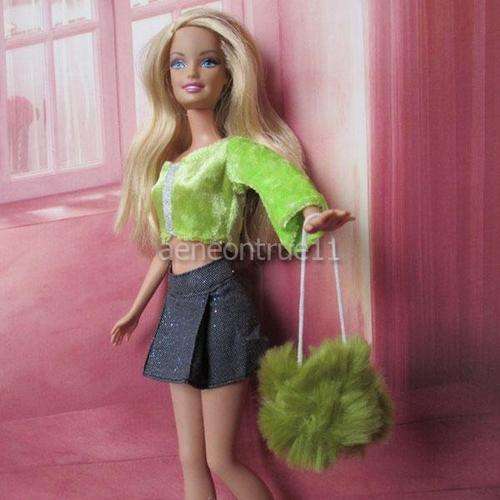 Barbie Fashion House -  Clothes, Handmade, 3 pcs Skirt Set with fluffy green bag