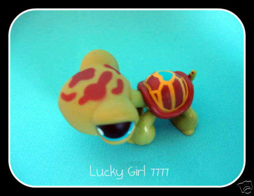Littlest Pet Shop Turtle, Turtoise  #393, Hawaiin Turtle with Heart