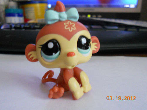 Last ONE - Littlest pet shop,  Monkey Baby Girl #2408