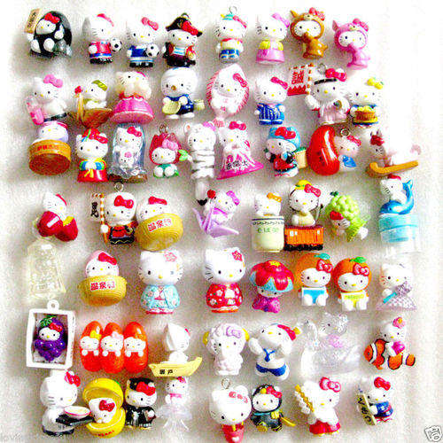 Hello Kitty Charm / Figurine - Great for Party Packs
