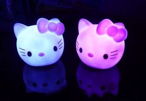 1x Hello Kitty, Lamp / sleeping Light / Night Light - 6.5 cm by 7cm!!