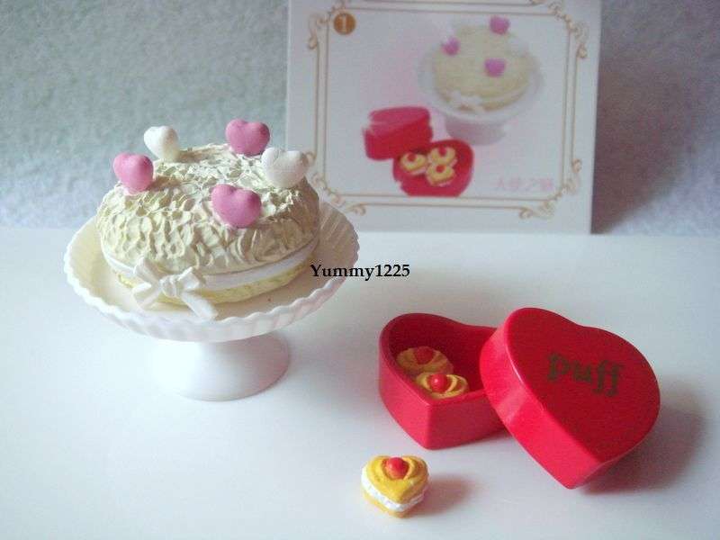 Miniature, Re-ment, Collectable Handmade Dollhouse Miniature - Cake and Box of Biscuits