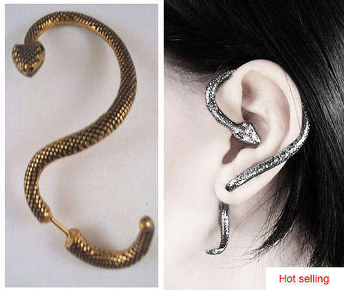 Earring - Snake Earring: Goth/Punk Retro Gold Snake Earring Stud Earring 1PC