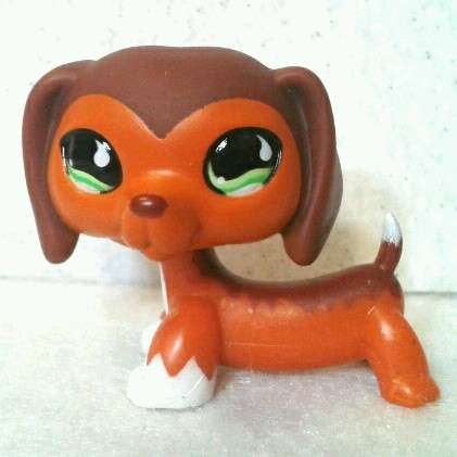 Other Collectable Toys Extremely Rare Littlest Pet Shop Dog Dachshund 675 was sold for 120.00 on 5 Apr at 19 01 by Sigrids Shop in Johannesburg ID 94762146
