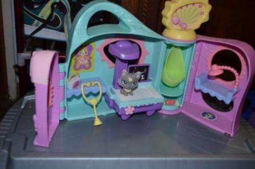 Littlest Pet Shop,  Playhouse - Get Better Centre