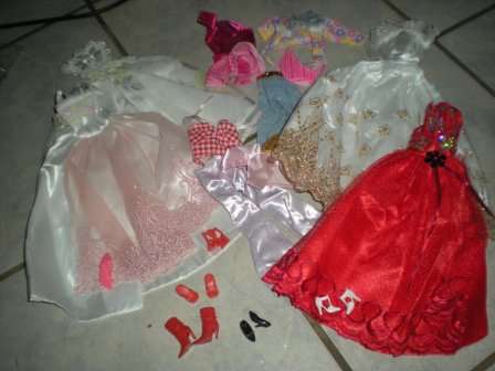 Barbie Fashion House -  Clothes, Handmade, Clothing - Barbie Set: 4 Dresses, 3 Sets and 6 Shoes