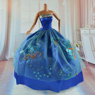 Barbie Fashion House -  Evening Dresses - Lovely Evening Gown in Blue