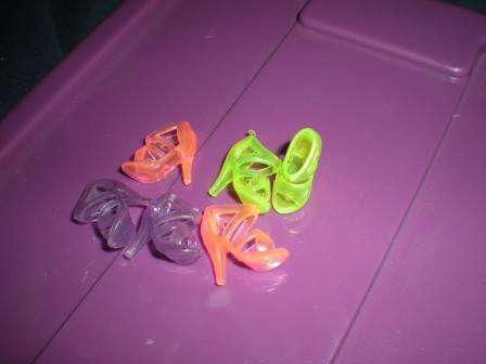 Barbie Fashion House, Barbie Shoes, Glass Slippers - 3 pairs