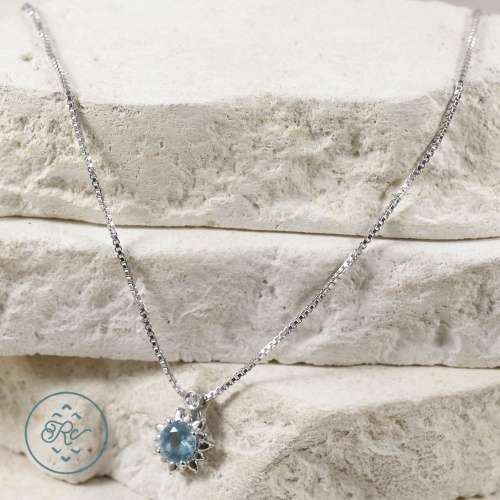 Sterling Silver - Blue Quartz CZ Sunflower 3.8g - Necklace