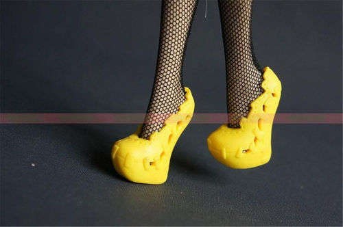 Monster High Fashion House -  1 Pair Shoes / Boots