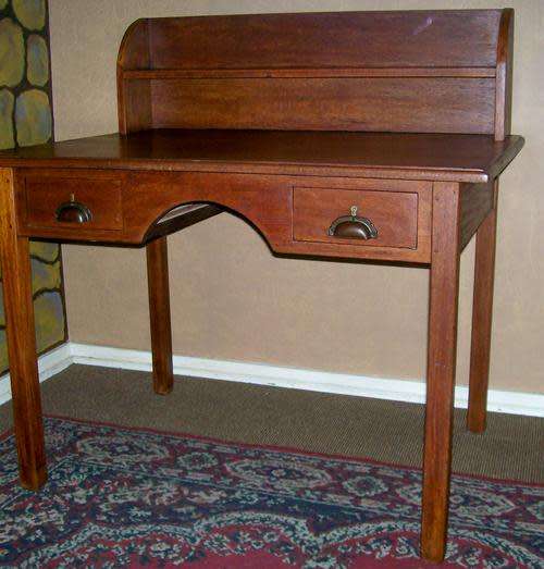 IMMACULATE OLD GOVERNMENT DESK FROM DAYS GONE BY