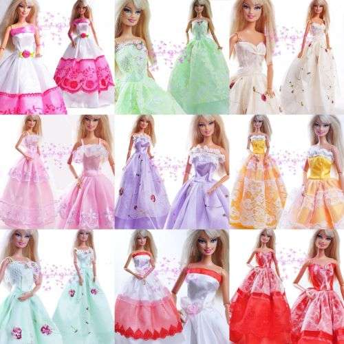 Barbie Clothes Lot = Random !!! 5x dress long &  5 dress/skirt/pants sets & 5 pairs of Shoes -