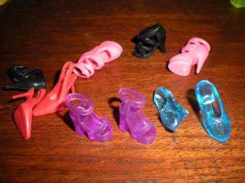 Barbie Fashion House, Barbie Shoes  6 pairs