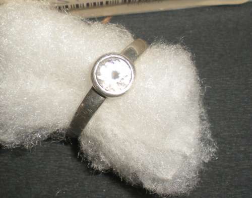 Sterling Silver Very Pretty Solitaire Ring with one Big Cubic Zirconia  Size 9