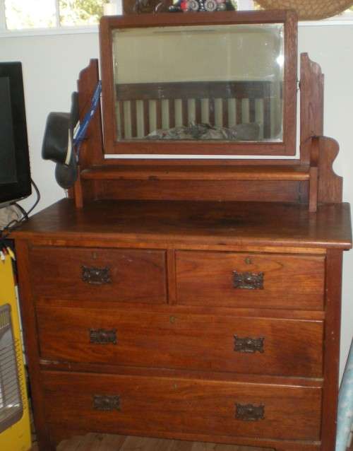 Antique Mahogany Dressing Table