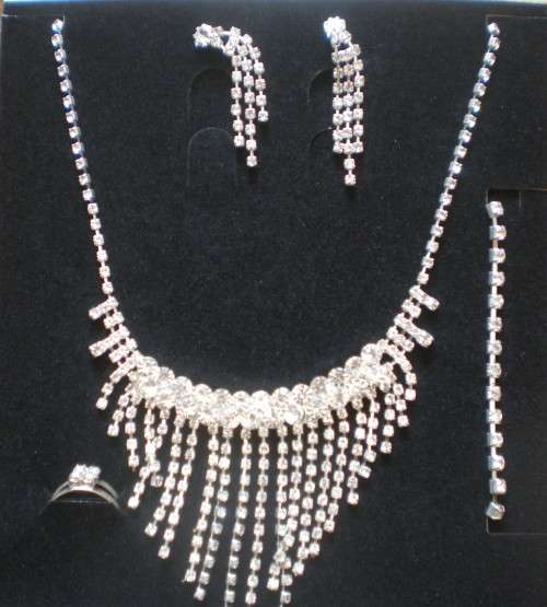 5 Piecer Set Rhinestone Crystal  Necklace, Earrings, Bracelet, Ring  Prom Bridal Wedding SET