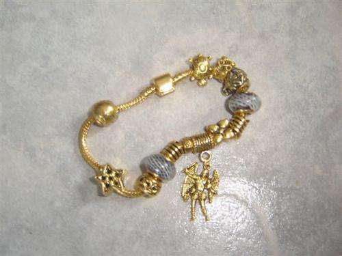 Must have PANDORA  Bracelet, Gold