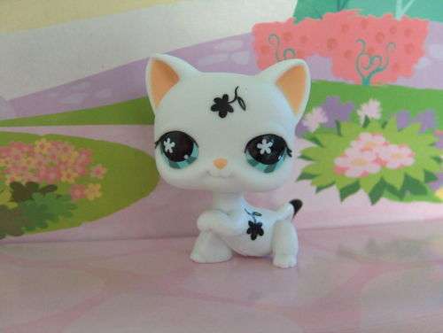 Littlest pet shop, White Cat with Flowers 547