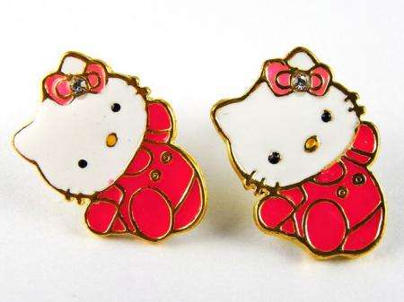 Hello Kitty Earrings with Enamel