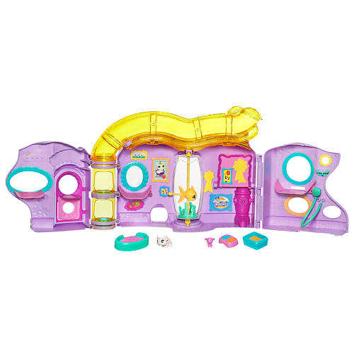 ONLY ONE  -  Littlest Pet Shop Big Playhouse NEW, Little Lovin Pet Playhouse with 4 pets!!