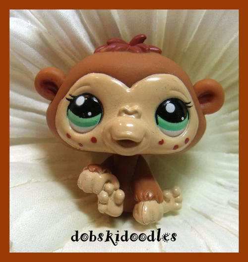 Littlest pet shop,  Monkey freckled  #2331