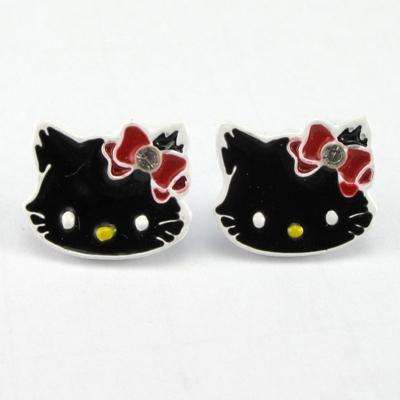 Hello Kitty Earrings with lovely Crystal