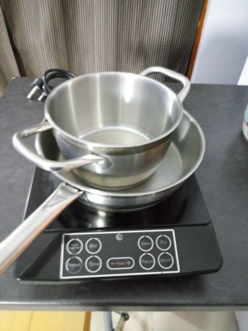 Eco friendly Power saving magnetic stove with two pots