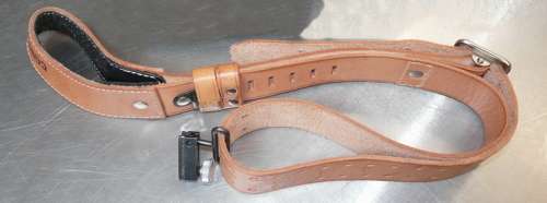 Original Anschütz adjustable leather shooting strap with rail-adapter