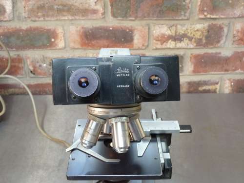 Ernst Leitz Wetzar HM-LUX Microscope  #914453 Made in Germany, from ca. 1975, Collectors Item