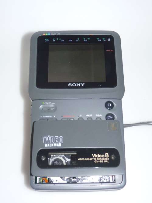 SONY GV-9E PAL VIDEO 8 CASSETTE RECORDER VINTAGE COLLECTORS ITEM