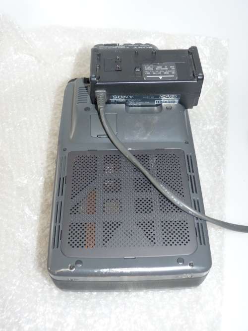 SONY GV-9E PAL VIDEO 8 CASSETTE RECORDER VINTAGE COLLECTORS ITEM