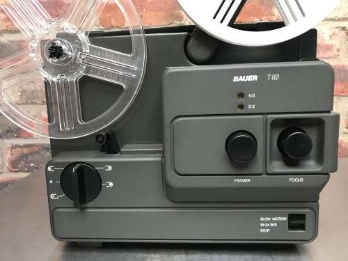 BAUER T 82 FILM PROJECTOR  SUPER 8 / SINGLE 8 / STANDARD 8  COLLECOTRS ITEM