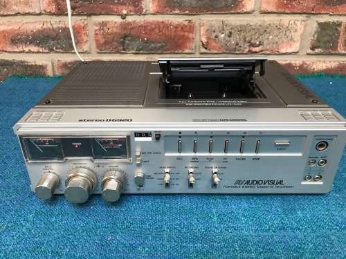 PHILIPS Stereo Portable AV AUDIO VISUAL D6920 Kassetten-Recorder  in very good condition