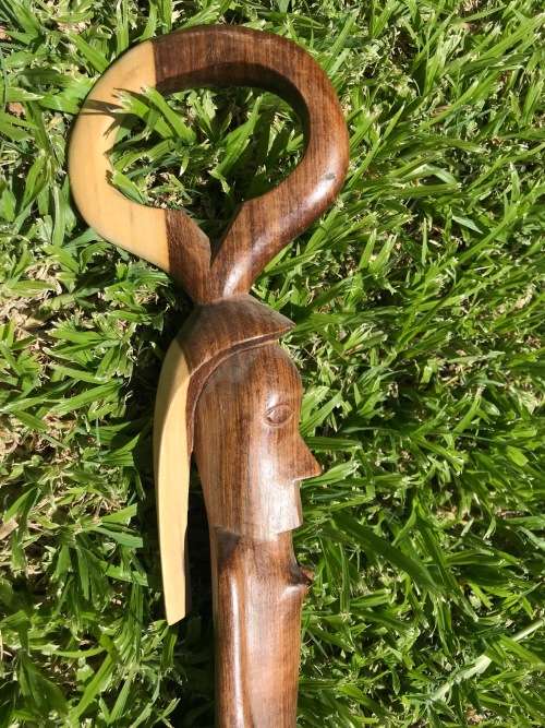 LOT OF 2 HAND MADE WOODEN AFRICAN CRAFT WALKING STICKS , 1M LONG , 1 HEAD , 1 WOMAN, COLLECTORS ITEM