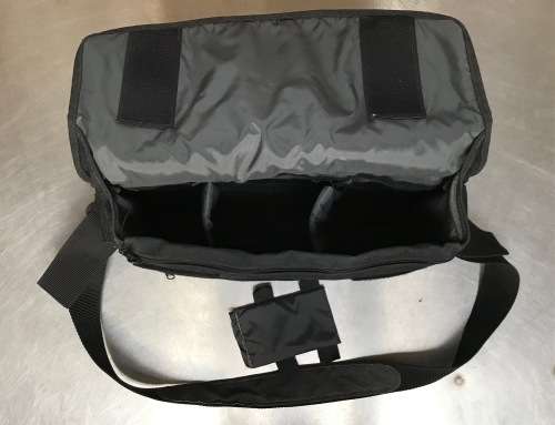 TENBA SLIM CAMERA BAG BLACK , Shoulder bag, in good condition