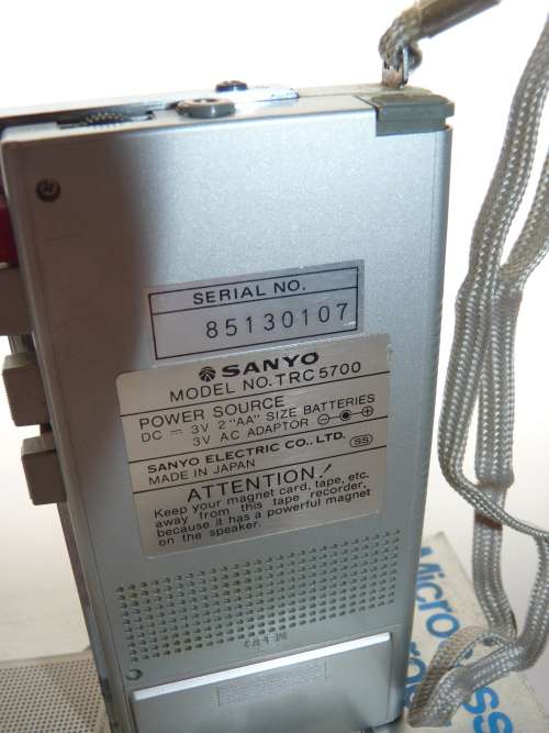 Sanyo  TRC 5700 microcassette recorder dictaphone in original box