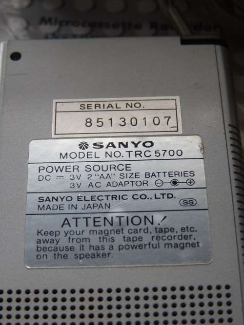 Sanyo  TRC 5700 microcassette recorder dictaphone in original box