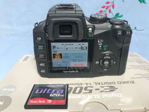 Olympus E-500 digital camera Body in very good working condition.