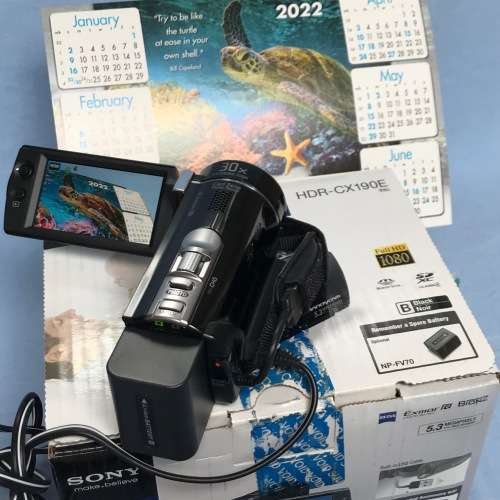 SONY HDR CX 190E, DIGITAL HD VIDEO CAMERA RECORDER, PAL, IN GOOD CONDITION