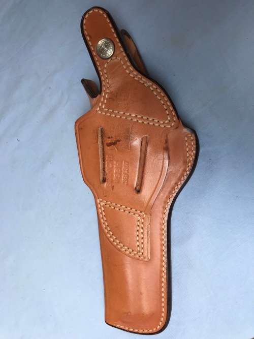 Bianchi #5BH .38 .357 light brown leather holster , very good condition