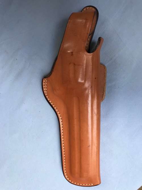 Bianchi #5BH .38 .357 light brown leather holster , very good condition