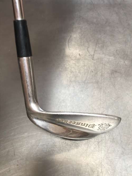 Bird and Son no.9 Pinseeker Golf Club