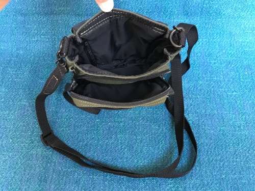 Hedgren canvas cross body bag,forbelt or shoulder bag 17cm x 20cm x 5-8cm, in good condition