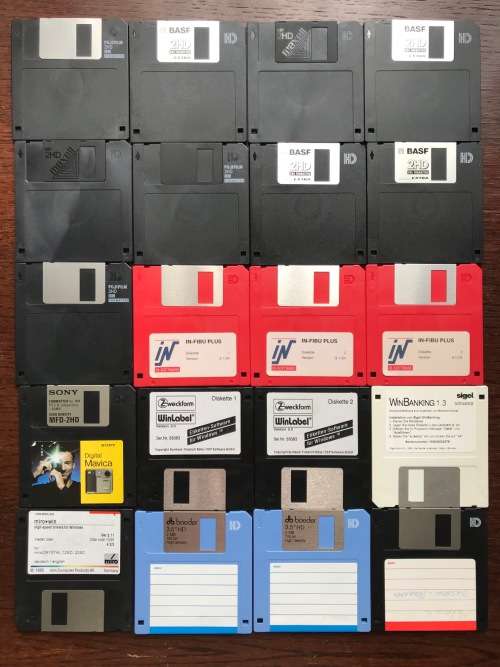 Disk - Disc 3.5` LOT  5    (20xdisks) 2HD, second hand, vintage