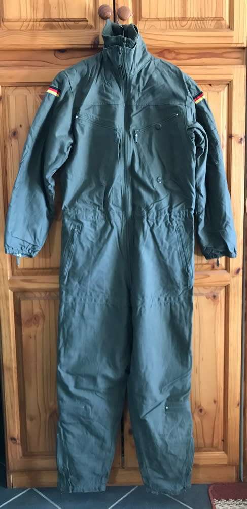 German Military Overall dark green winter-inlet size Gr.11 180-190 , second hand, top
